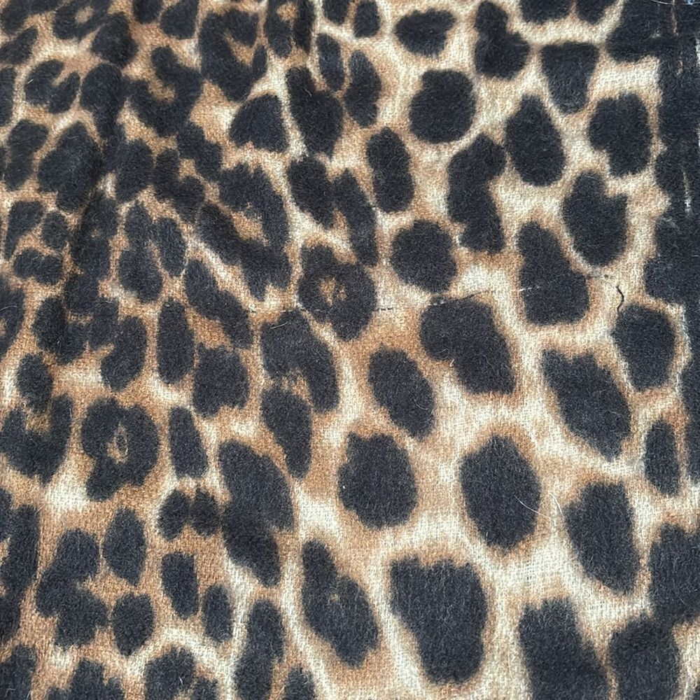 Hatattack Scarf  - Picture 4 of 4